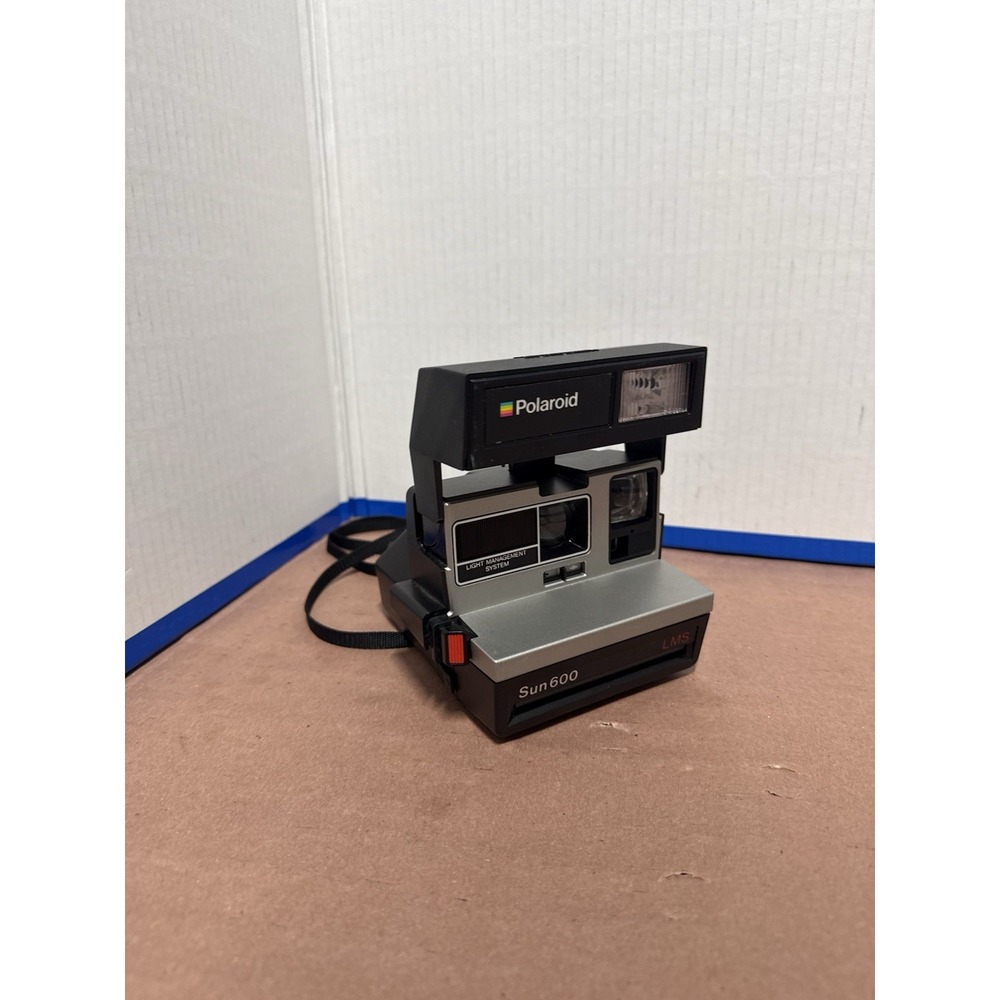 Vintage Polaroid Sun 600 LMS Instant Film Camera *UNTESTED FOR PARTS*